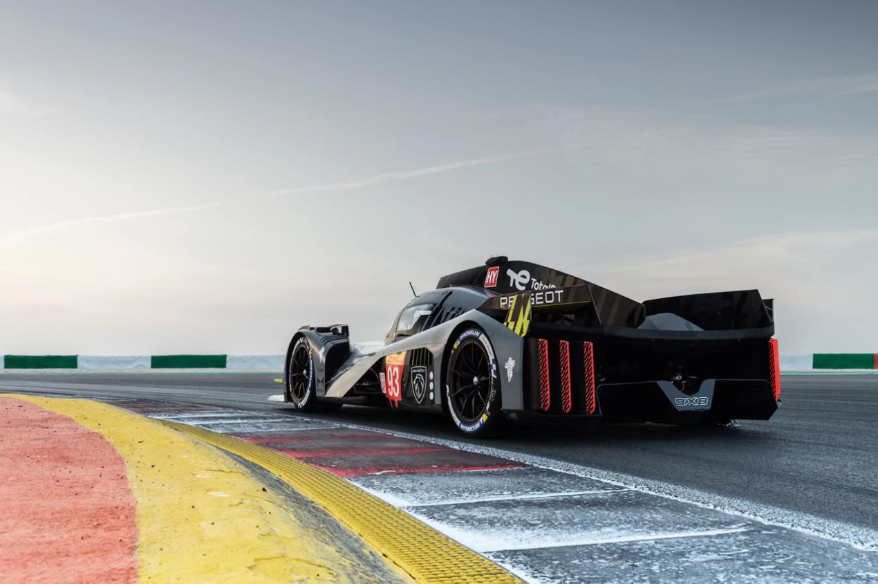 标致9X8超级跑车正式亮相，将于7月WEC蒙扎站首秀