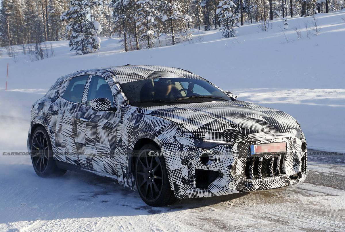 2022-ferrari-purosangue-suv-6.jpg