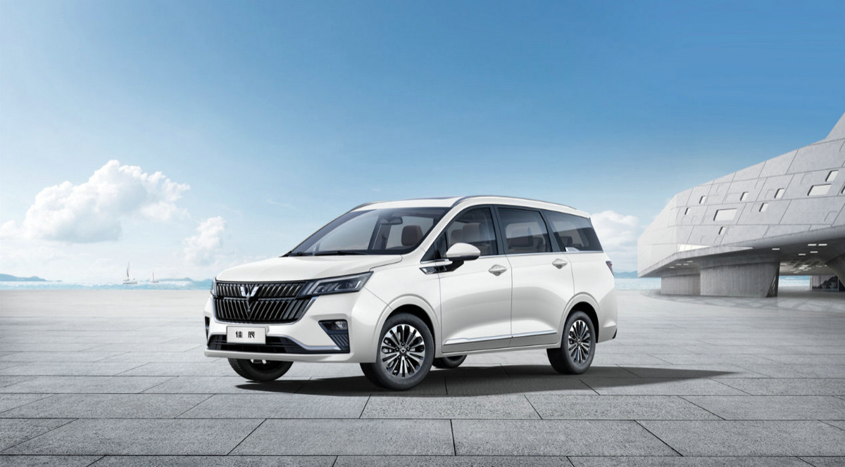 autohomecar__ChwFlGIuk-CATfyYABNCRfCR7Dk204.jpg