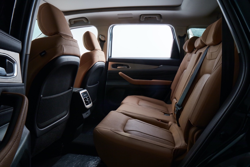 autohomecar__ChwFj2JBkUeAZyRrAAJDQAsN5js027.jpg