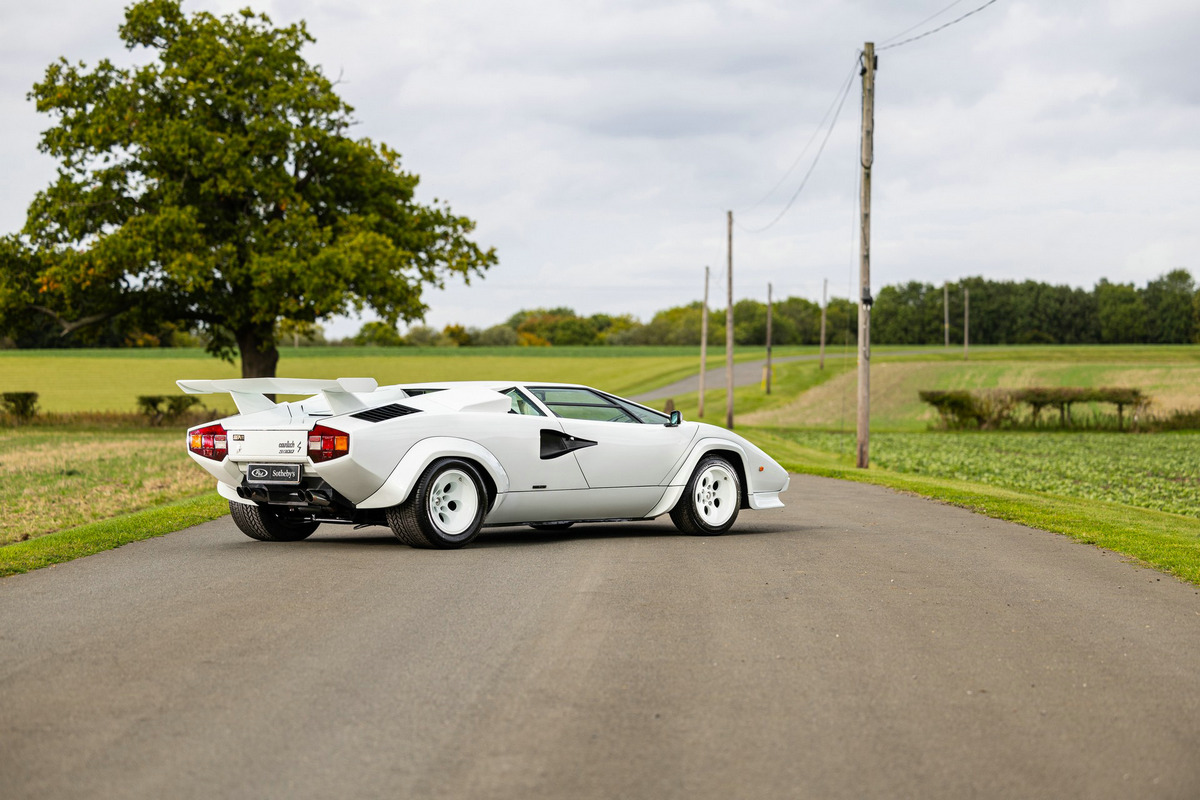 British-Auction-3.jpg
