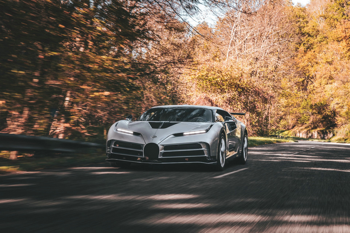 Bugatti-Centodieci-9.jpg