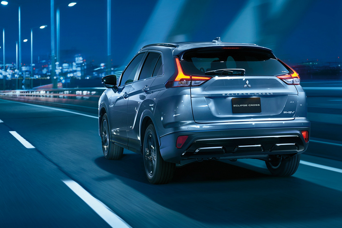 Mitsubishi-Eclipse-Cross-Black-Edition-4.jpg