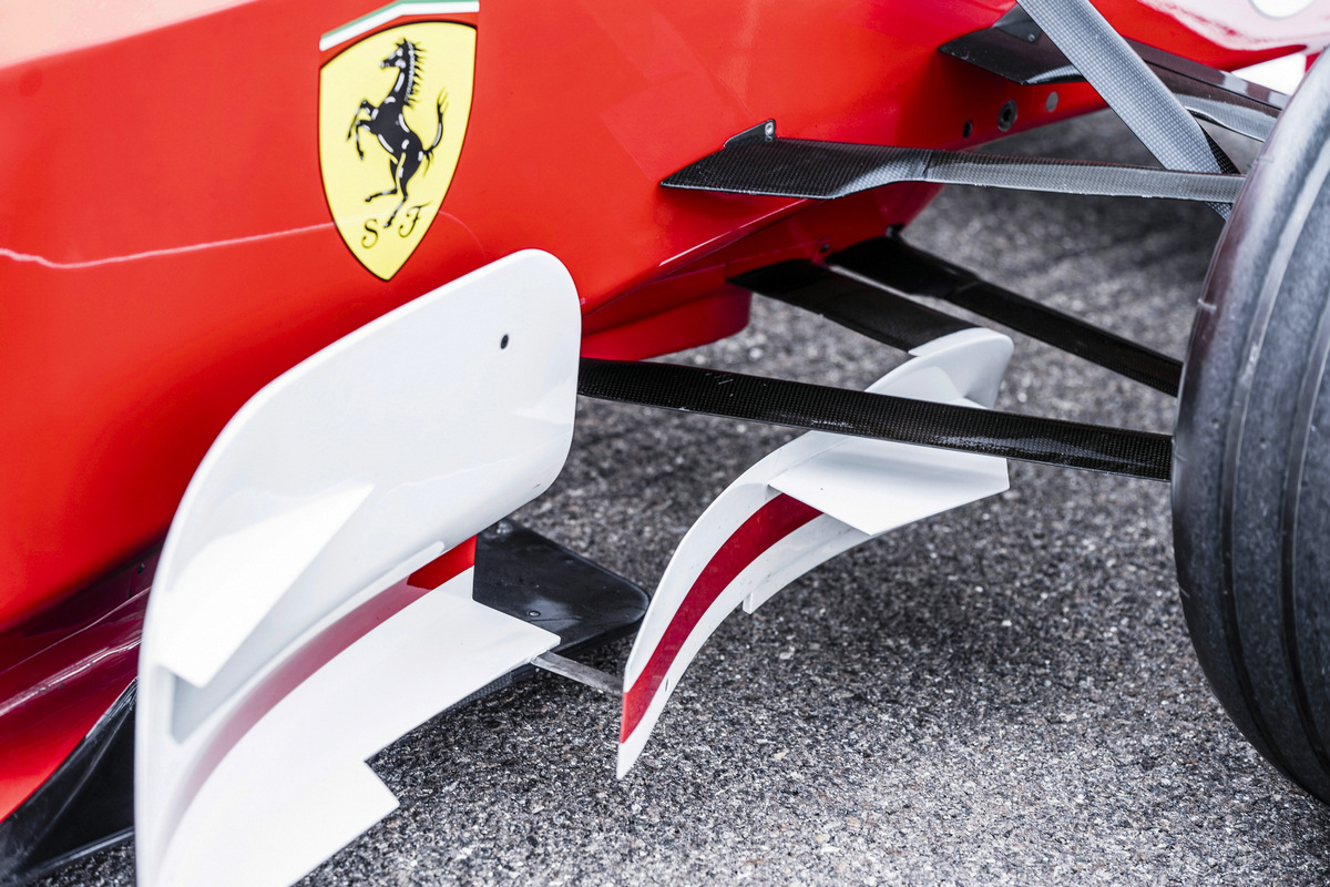 2003-Ferrari-F2003-GA-No.229-30.jpg