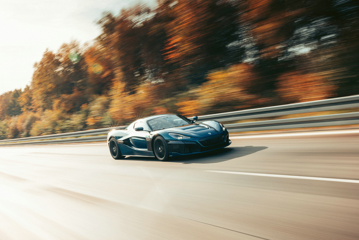 Rimac-Nevera-Top-Speed-Record-2.jpg