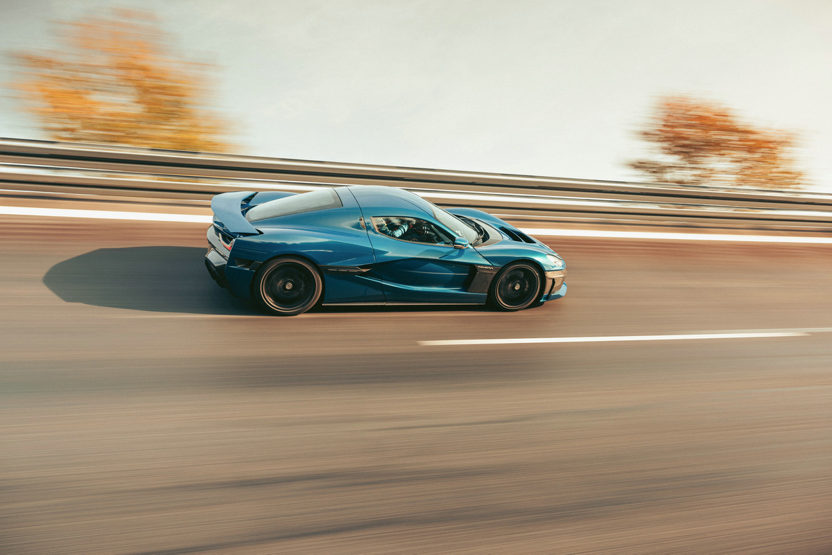 Rimac-Nevera-Top-Speed-Record-14.jpg