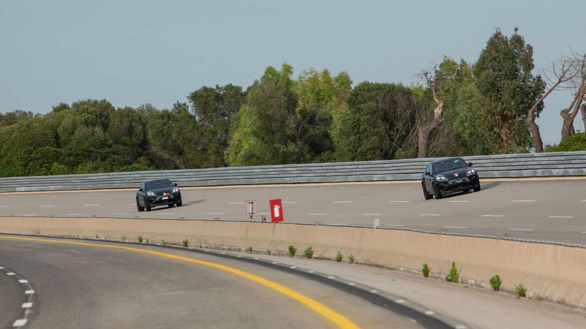 porsche-macan-ev-on-the-track.jpg