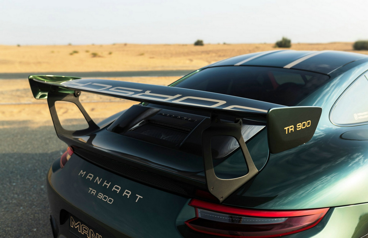 MANHART-TR-900-Porsche-911-GT2-RS-23.jpg