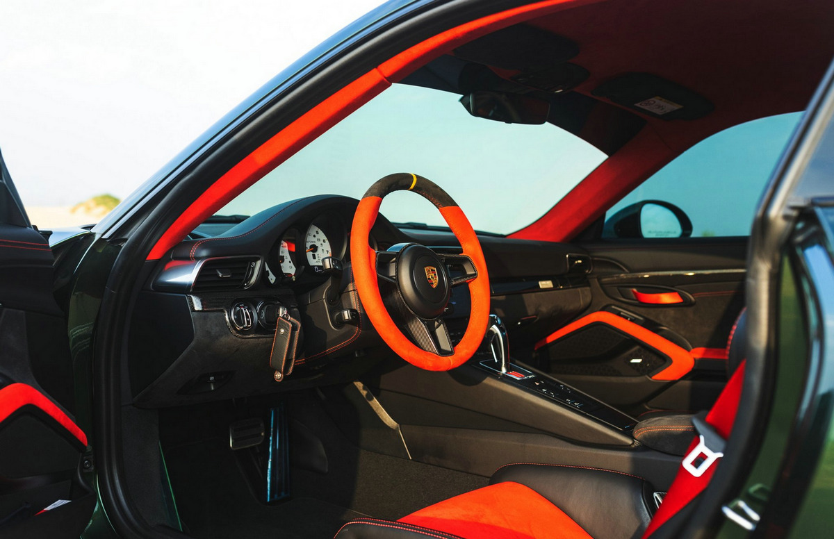 MANHART-TR-900-Porsche-911-GT2-RS-30.jpg