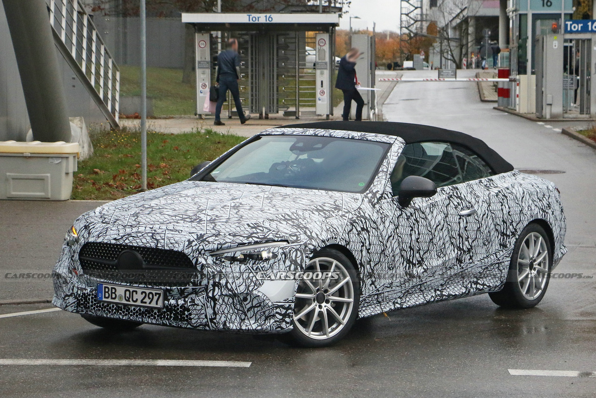 2023-Mercedes-CLE-Convertible-7.jpg