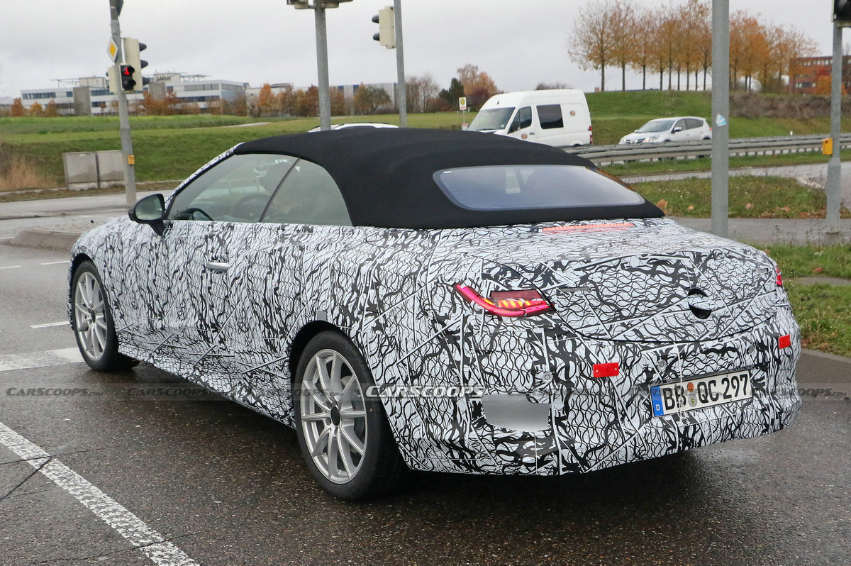 2023-Mercedes-CLE-Convertible-13.jpg