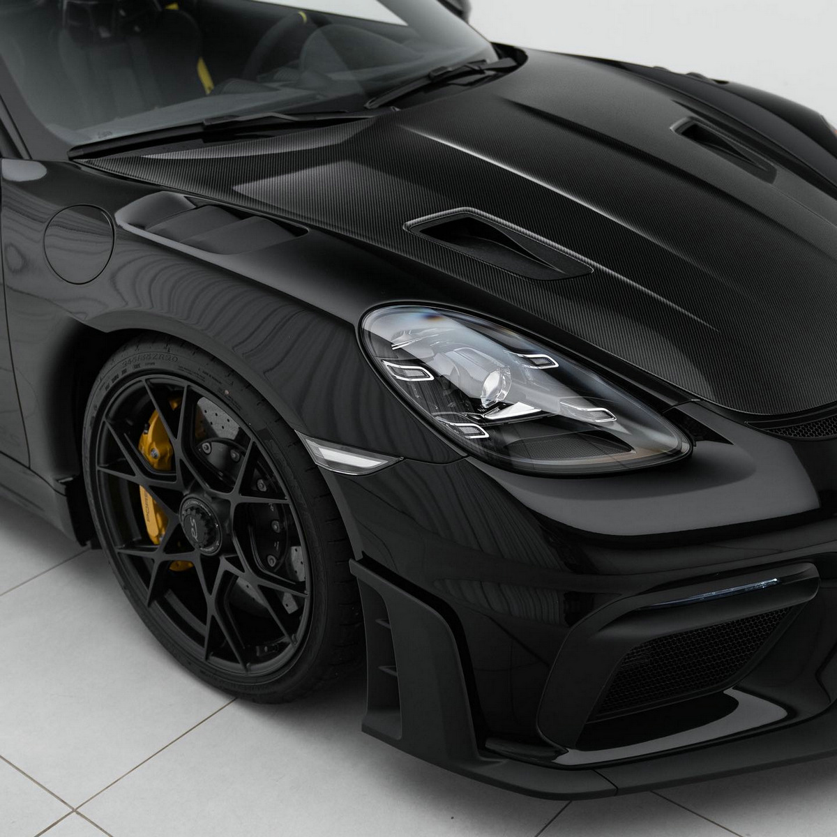 Black-Porsche-Cayman-GT4-RS-Weissach-6.jpg