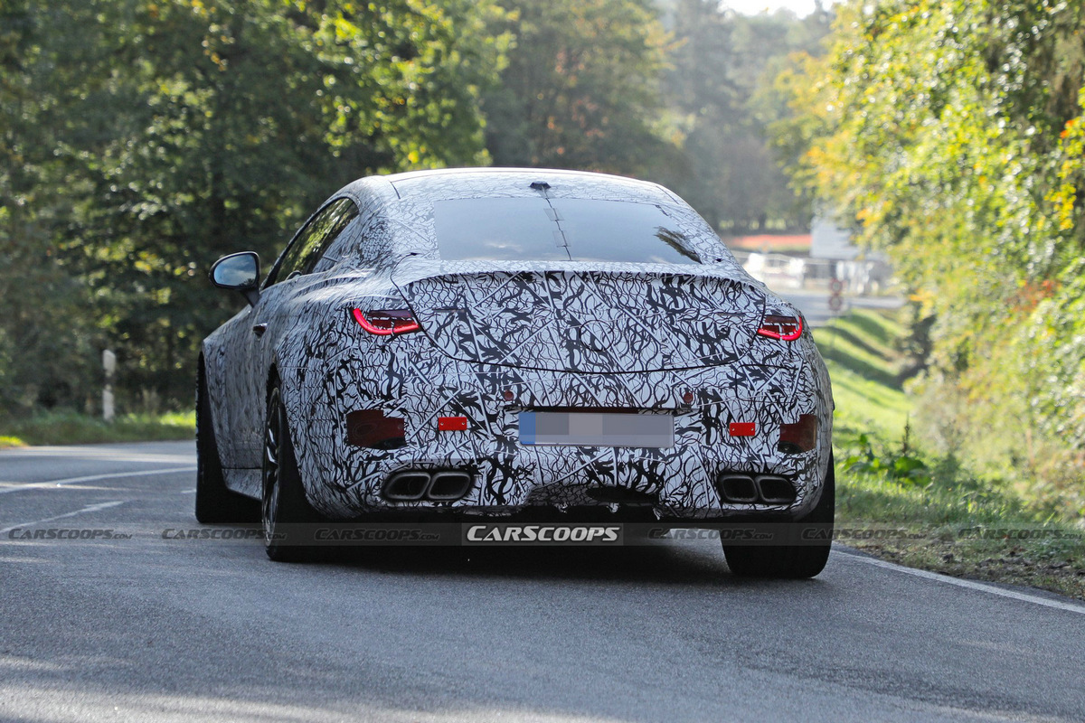 2023-Mercedes-AMG-CLE-63e-8.jpg