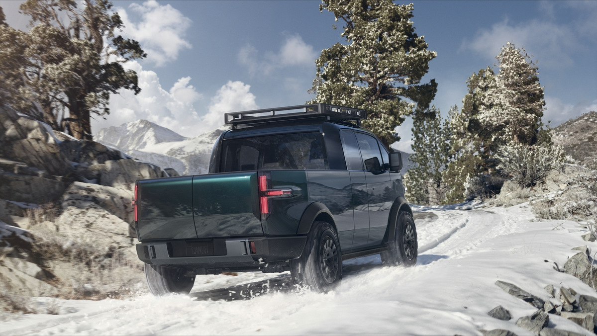 Canoo_PickupTruck_ExteriorSnow_5.jpg