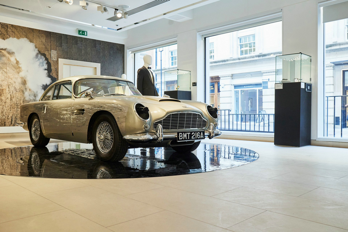Aston-Martin-Auction-4.jpg