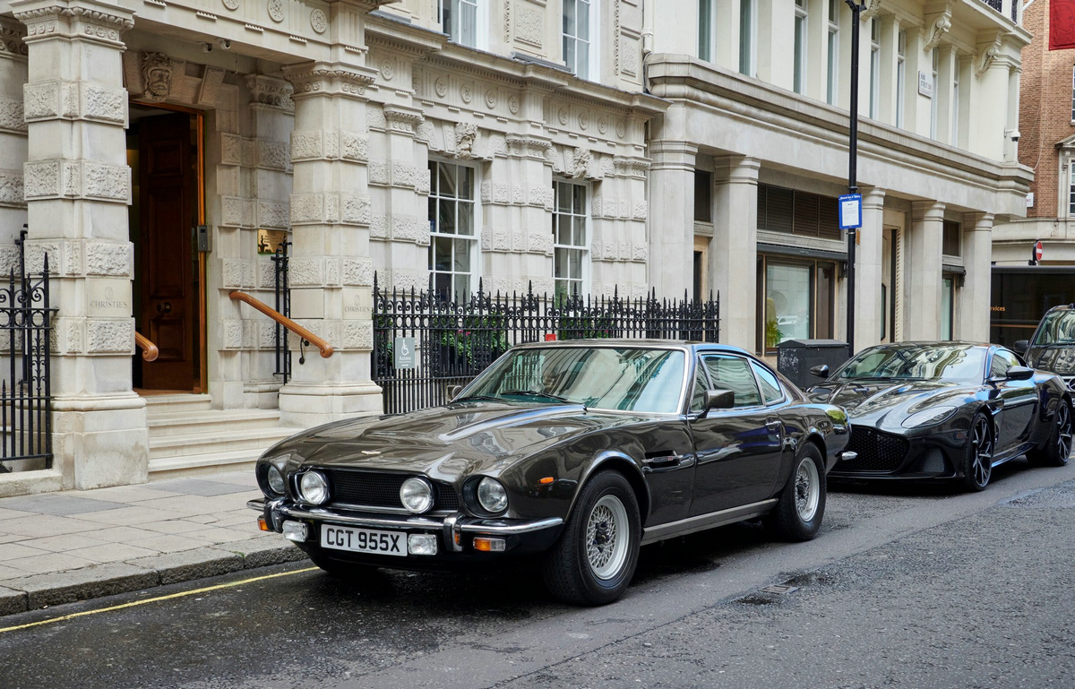 Aston-Martin-Auction-6.jpg