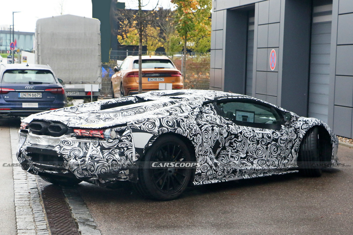Lamborghini-Aventador-Successor-Scoop-New-15.jpg