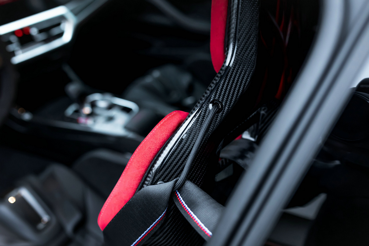 Manhart-MH4-GTR-Based-On-BMW-M4-CSL-28.jpg
