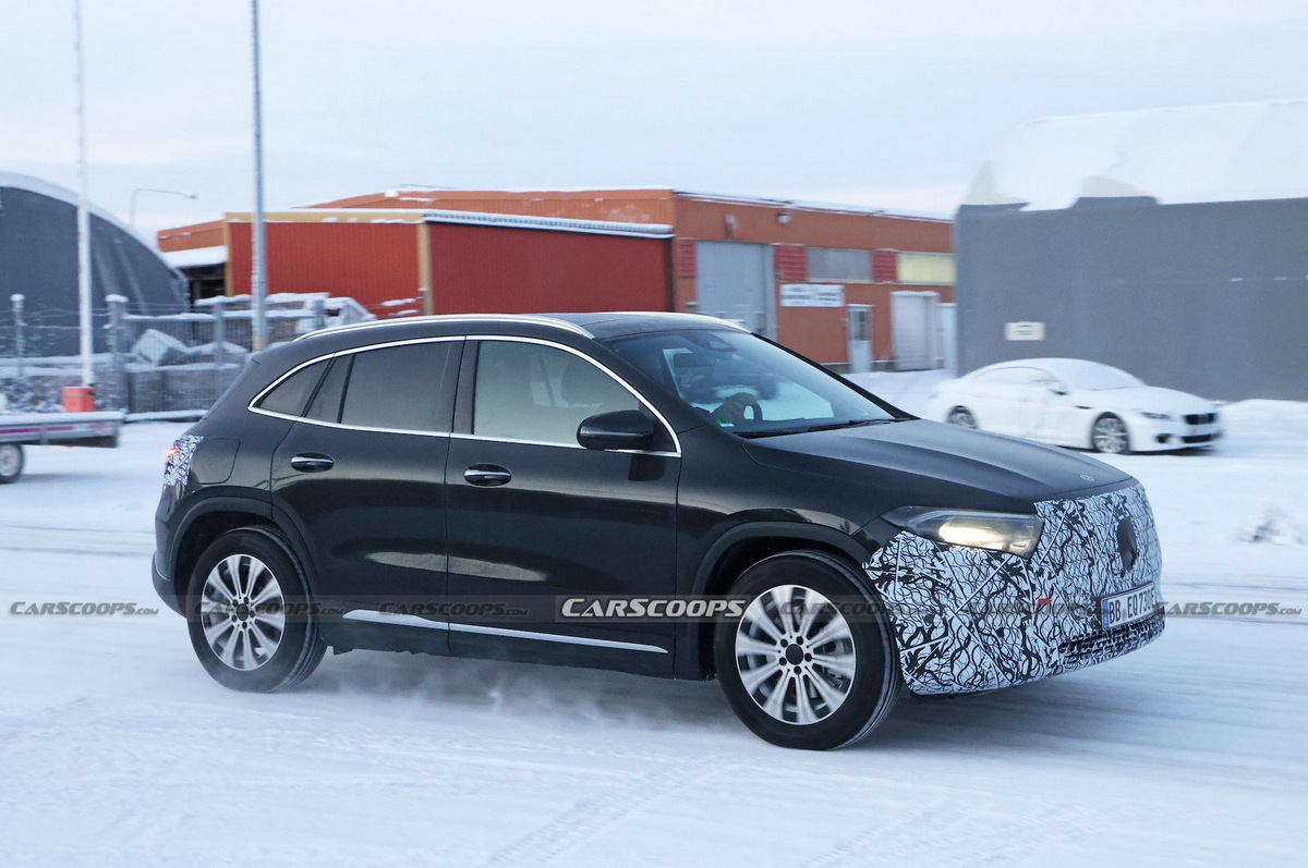 2024-Mercedes-EQA-facelift-scoop-00002-1.jpg