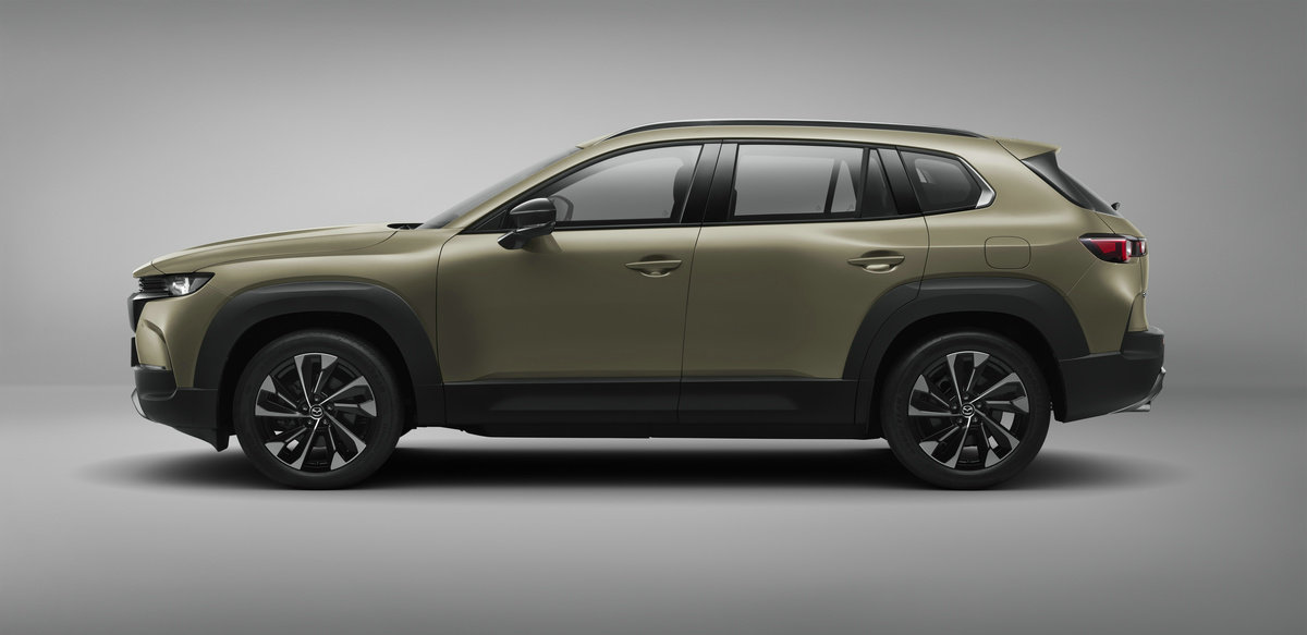 MAZDA CX-50-正侧面车头左29146 拷贝_1.jpg