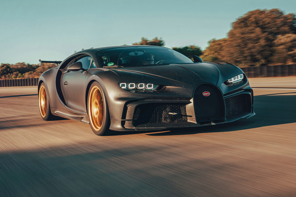 bugatti_100.jpg