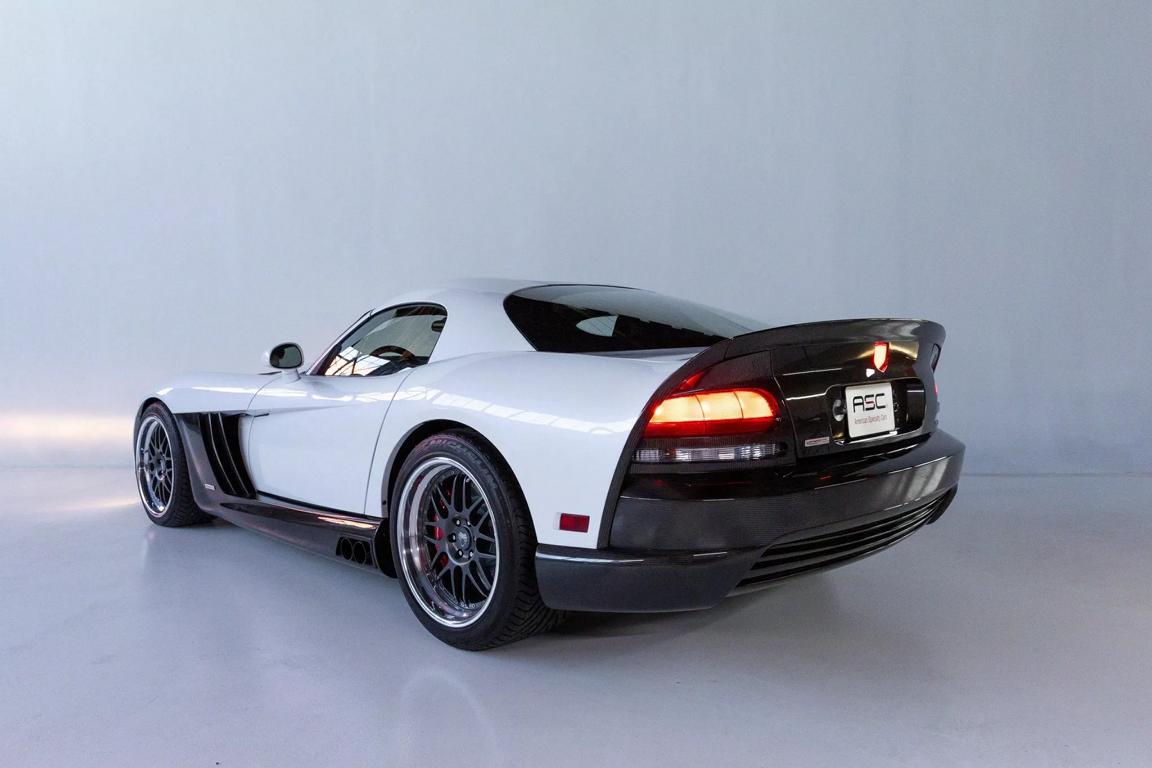 Dodge-Viper-ASC-McLaren-Diamondback-2006-5.jpg