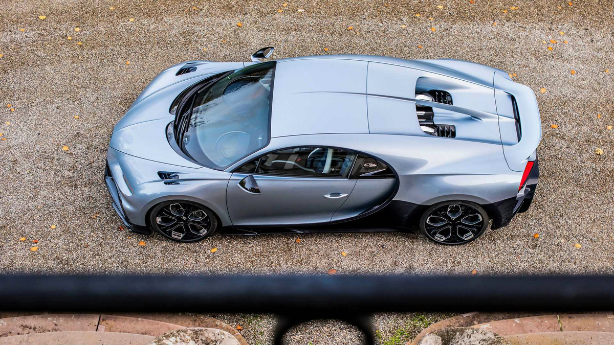bugatti-chiron-profilee-2022 (6).jpg