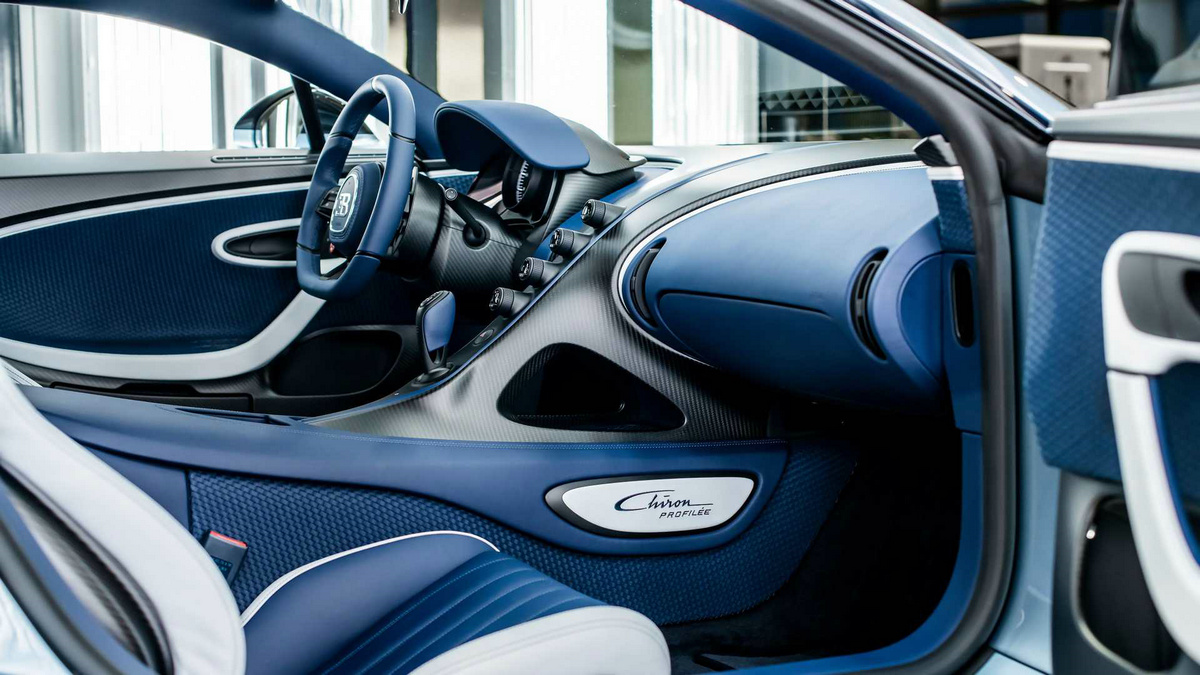 bugatti-chiron-profilee-2022 (12).jpg