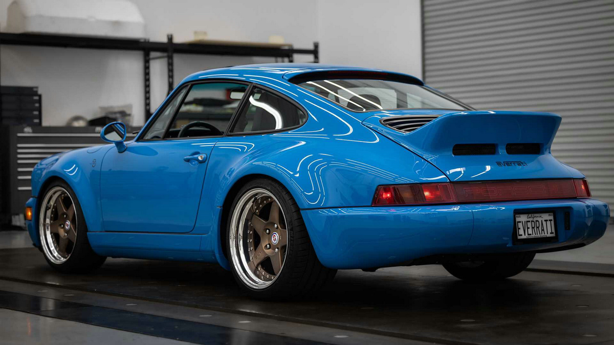 porsche-911-964-by-everrati (2).jpg