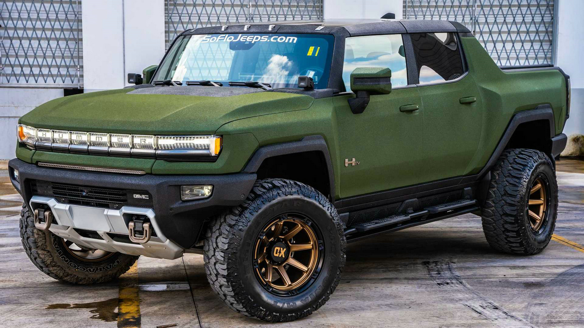 soflo-strikeforce-kevlar-coated-gmc-hummer-ev.jpg