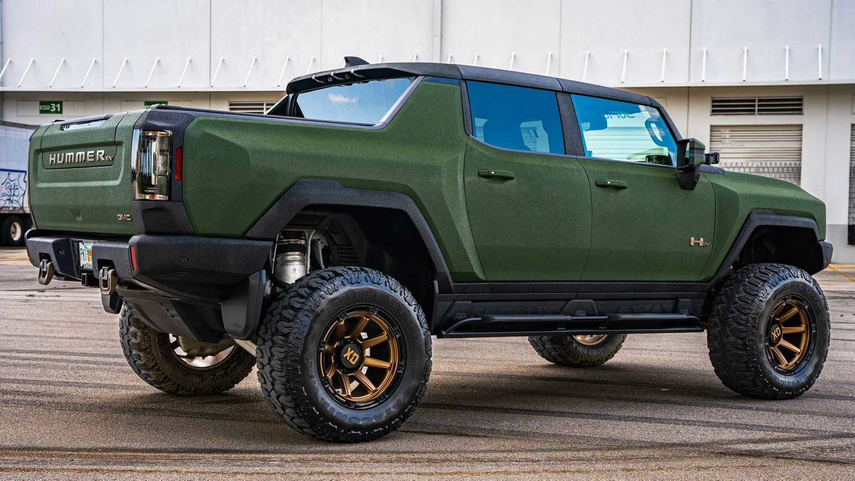 soflo-strikeforce-kevlar-coated-gmc-hummer-ev (11).jpg