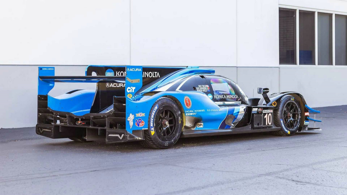 acura-arx-05-dpi-race-car-auction (3).jpg