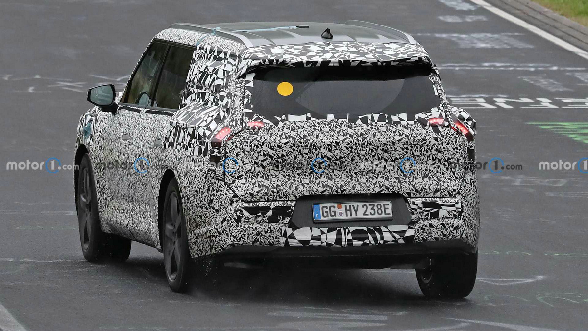 kia-ev9-spy-shots (6).jpg