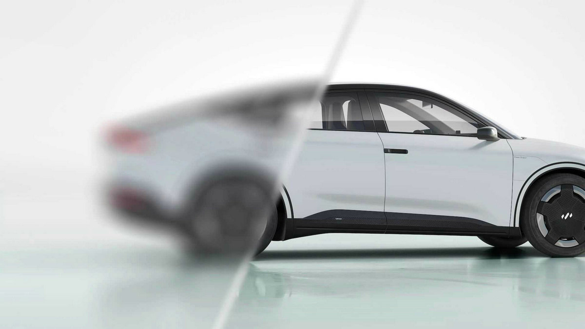 lightyear-2-solar-powered-ev-teasers (3).jpg