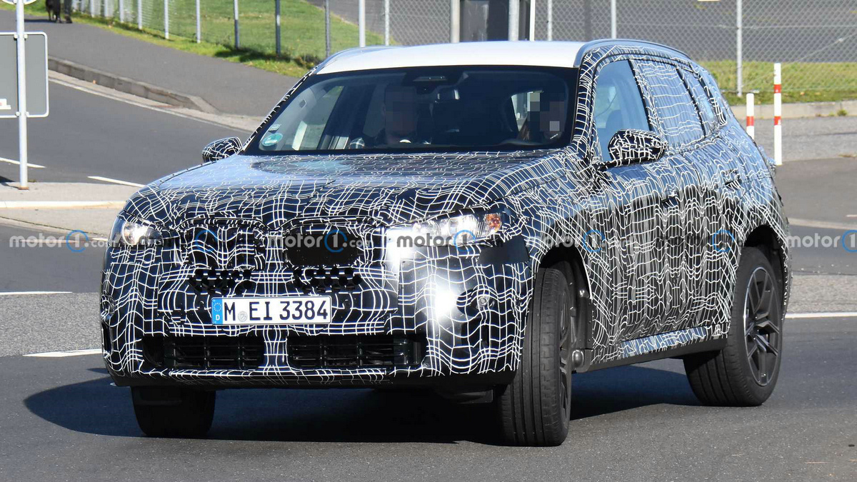 new-bmw-x3-front-view-spy-photo (1).jpg