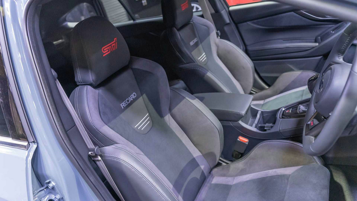 2023-subaru-levorg-sti-sport (7).jpg