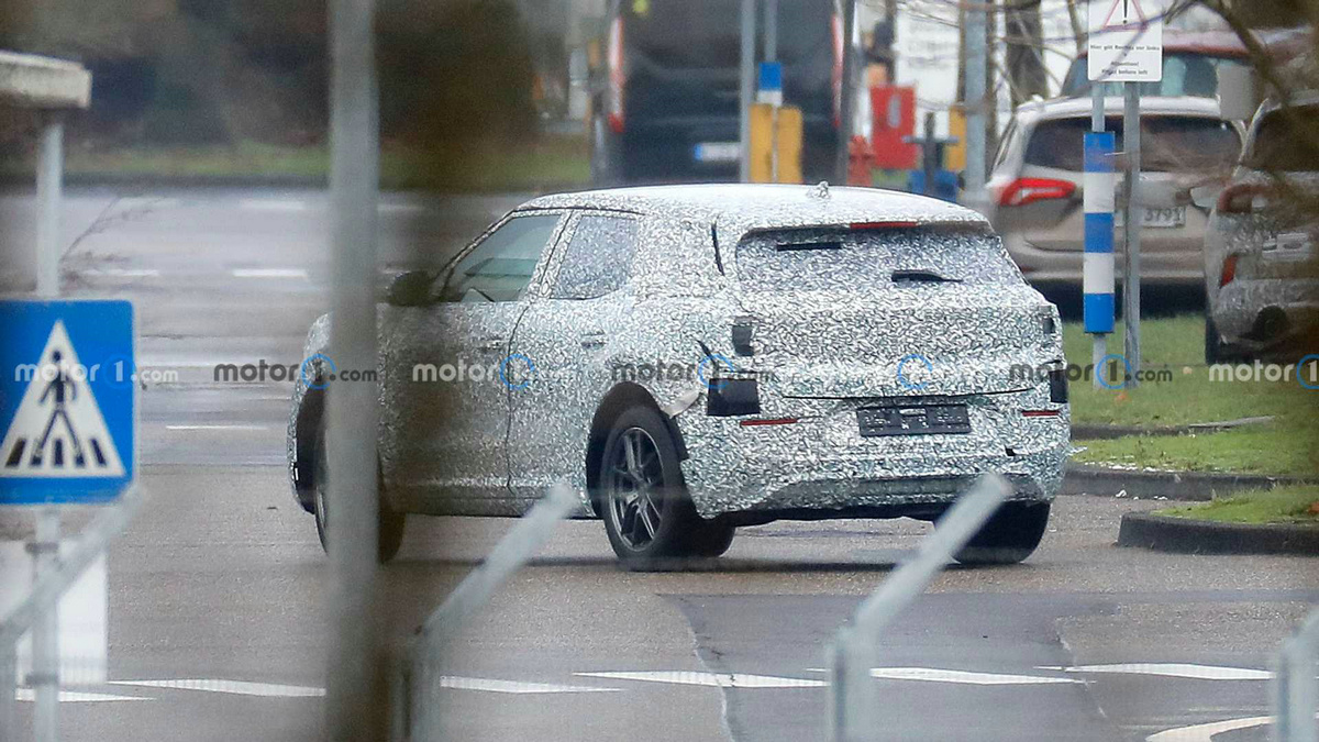 ford-ev-suv-spy-shots (5).jpg