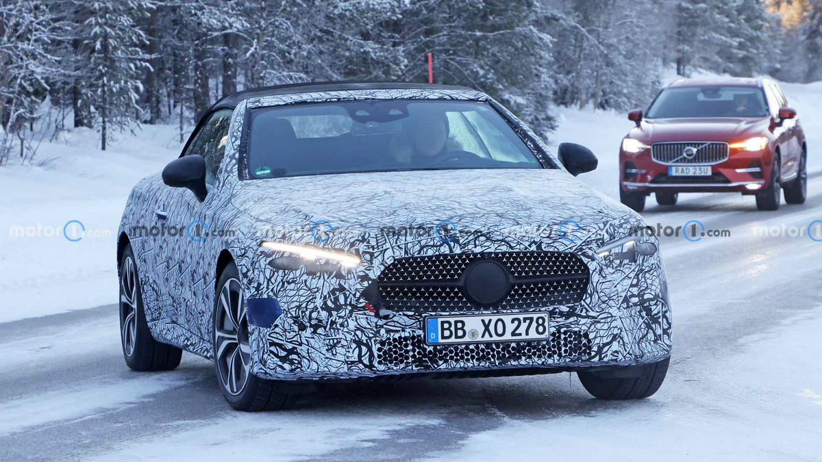mercedes-benz-cle-convertible-spy-photos.jpg
