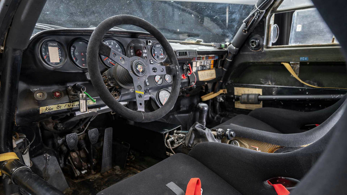 porsche-preserves-959-paris-dakar (15).jpg