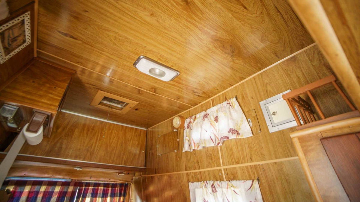 1969-chevrolet-g20-camper-van (4).jpg