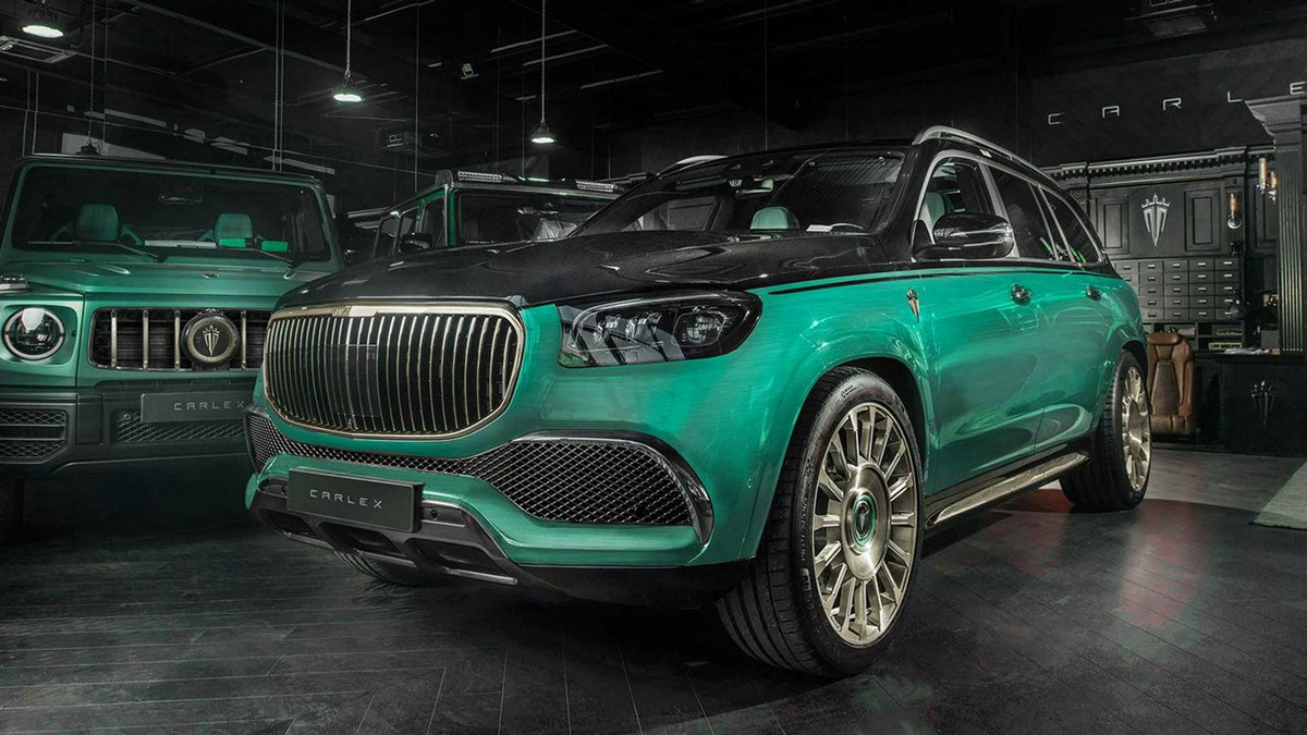 mercedes-maybach-gls-gold-and-mint-by-carlex-design.jpg