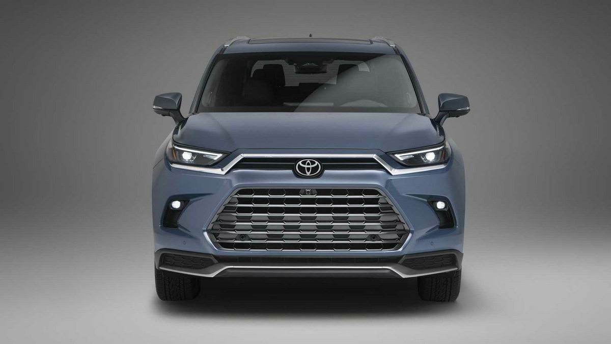 2024-toyota-grand-highlander (2).jpg