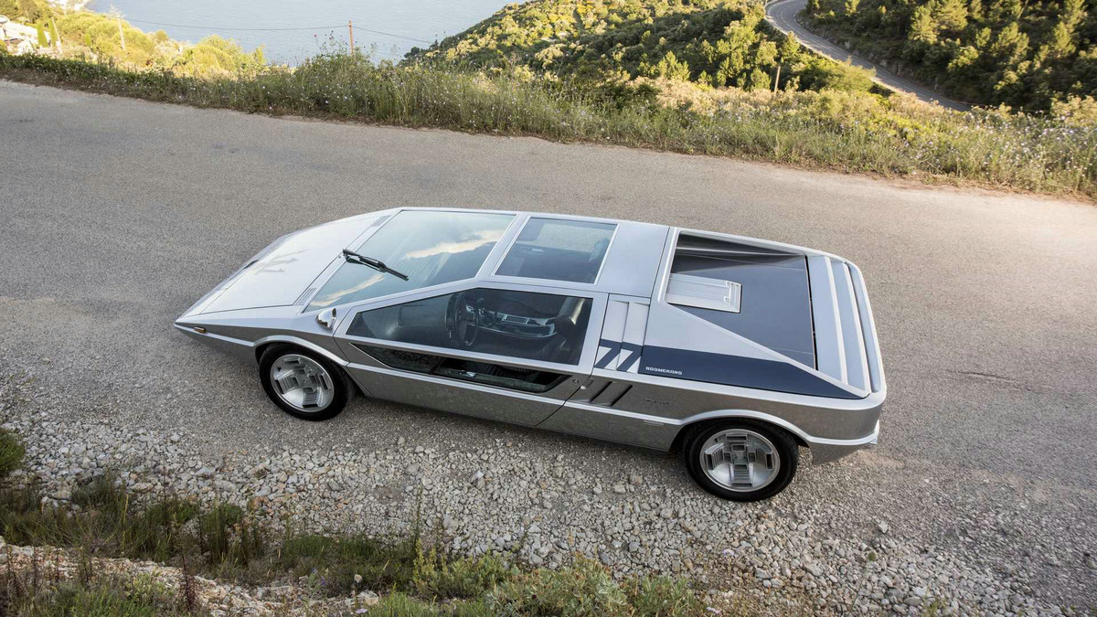 la-maserati-boomerang (2).jpg