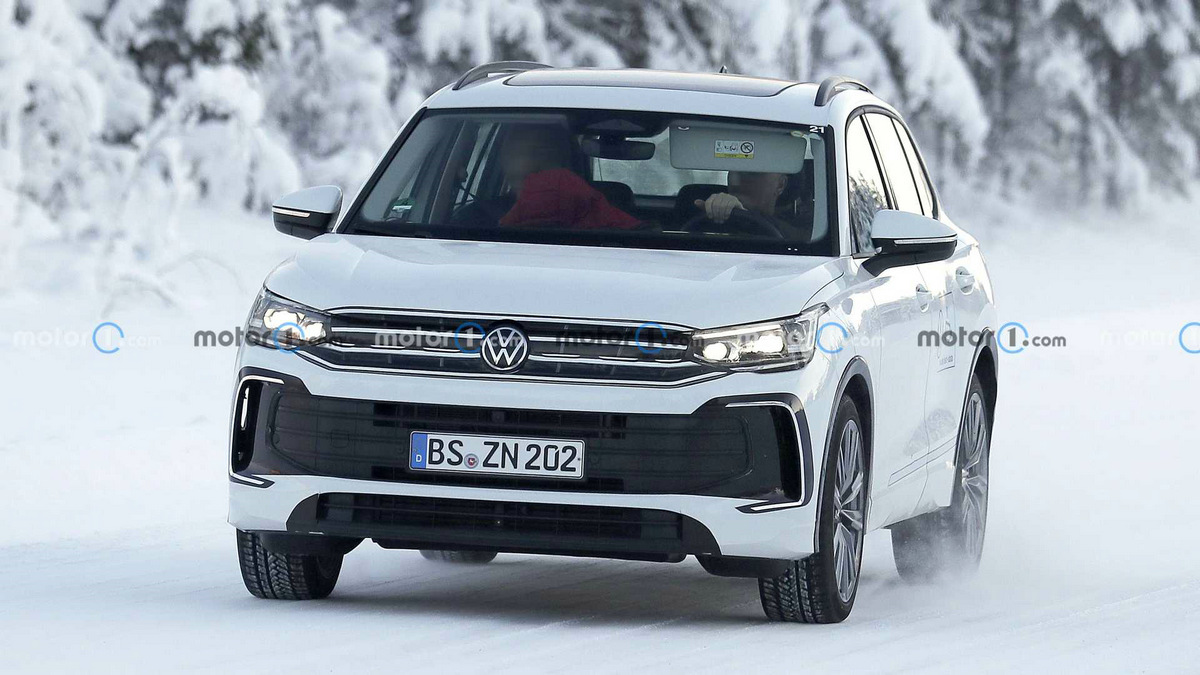 2024-vw-tiguan-new-spy-photo.jpg