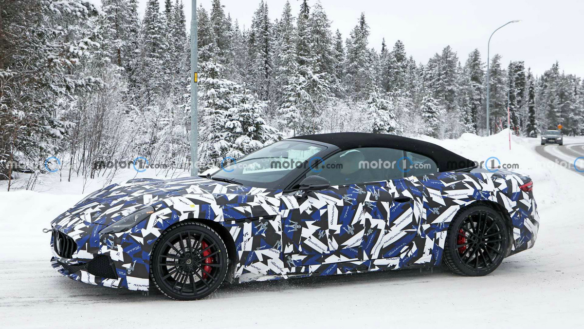 maserati-grancabrio-spy-photos (2).jpg