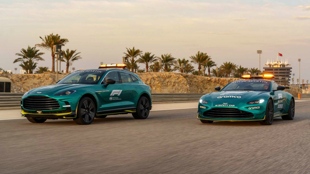 aston-martin-dbx707-f1-medical-car-and-vantage-f1-safety-car (1).jpg