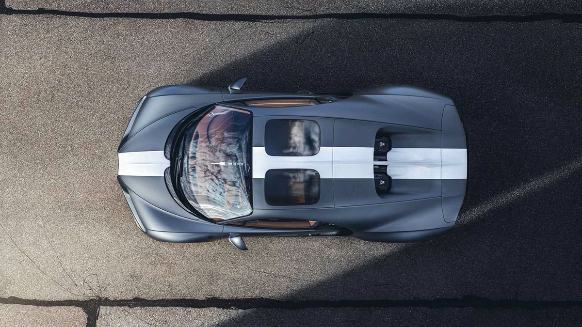bugatti-paintwork (4).jpg