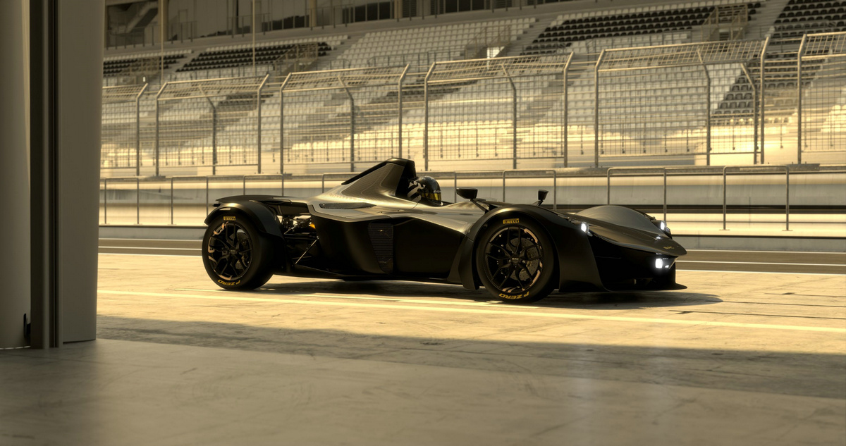 bac-joins-the-f1-saudi-arabian-gp-to-showcase-a-stunning-black-and-gold-mono-r_7.jpg