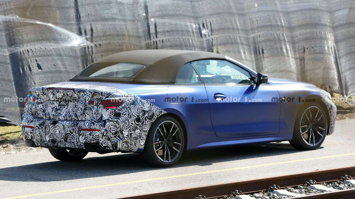 2024-bmw-4-series-convertible-spy-photos (4).jpg