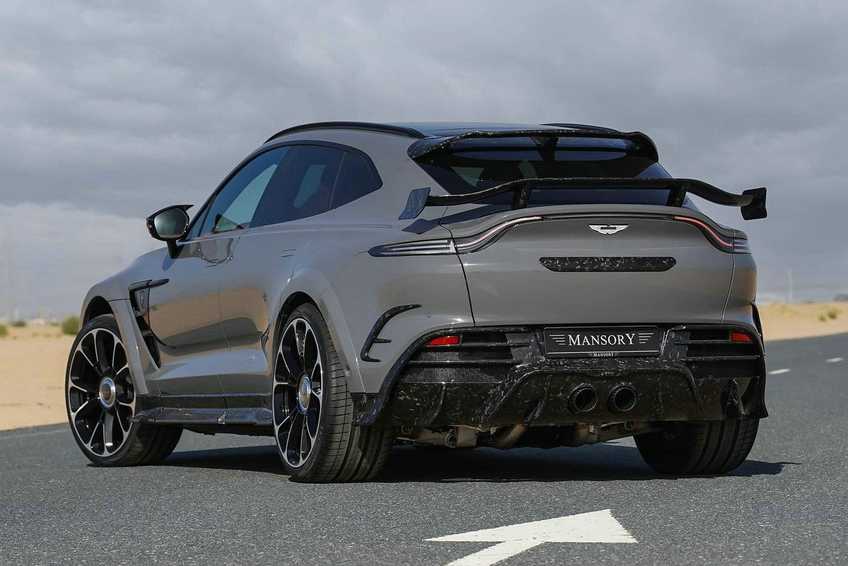 theres-nothing-james-bond-ish-about-mansorys-aston-martin-dbx_6.jpg